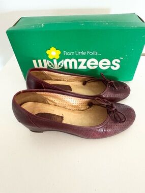 Burgundy Leather Ballet Flats by Wimzees by Wolverine Vintage